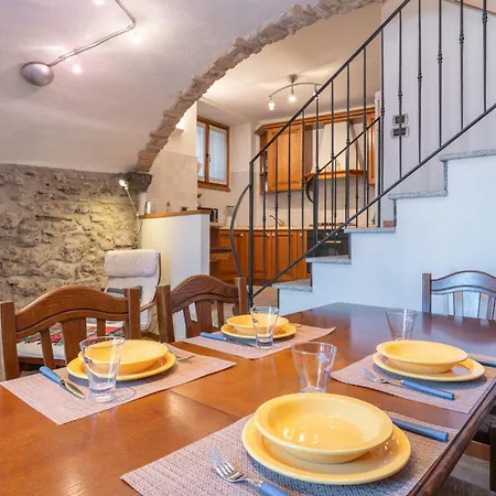 La Dimora Del Borgo Holiday home *